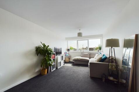 lounge 2.jpg