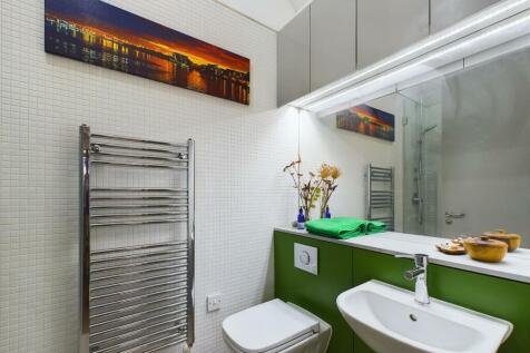 ensuite 2.jpg