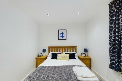 bed 1 3.jpg