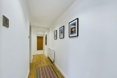 hallway 2.jpg