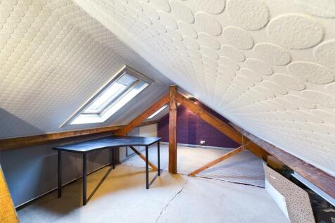 Loft 2.jpg