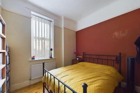 CAM02774G0-PR0330-STILL002.jpg