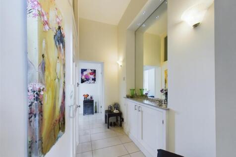 hallway 2.jpg