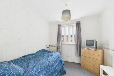 bed 3.jpg