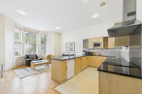 Kitchen 1.jpg