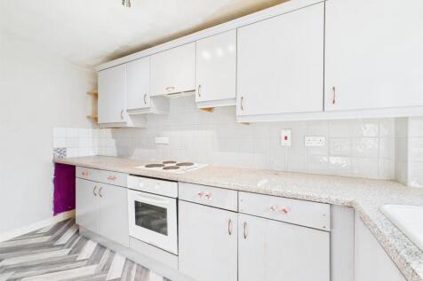 Kitchen 3.jpg