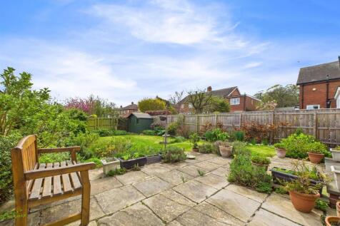 garden 1.jpg