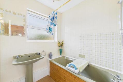 Bath 2.jpg