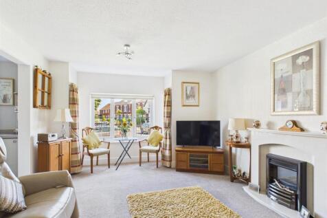 Living Area.jpg