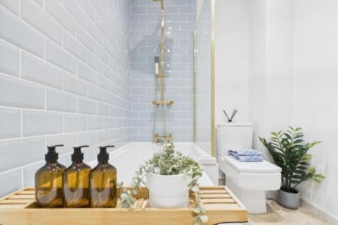 bath 2.jpg