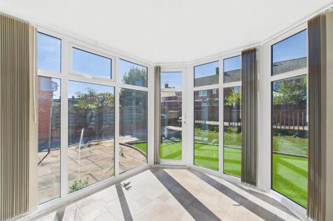 Conservatory 2.jpg