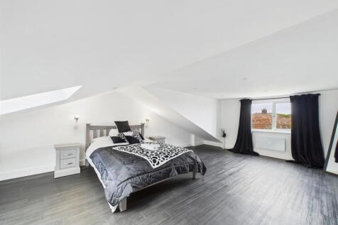 bed 7 2.jpg
