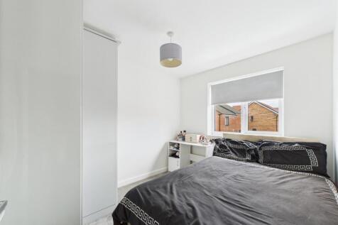 bed 2.jpg