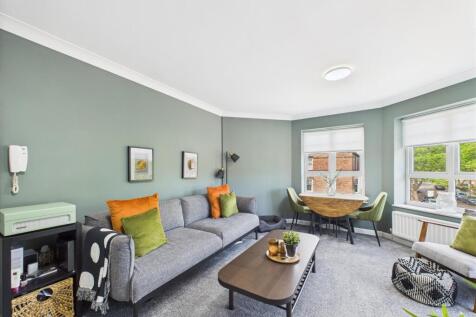 lounge 4.jpg