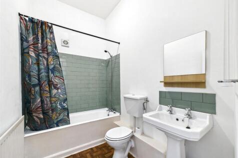 Bath 1.jpg