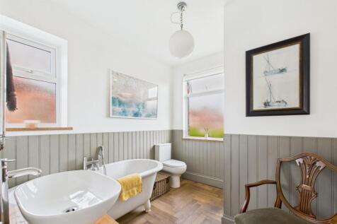 bath 1.jpg