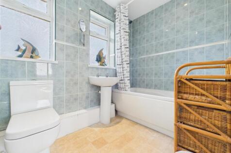 Bath 1.jpg