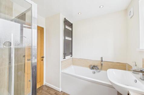 Bath 4.jpg