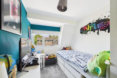 bed 3.jpg