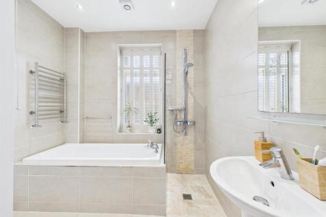 Bath 1.jpg