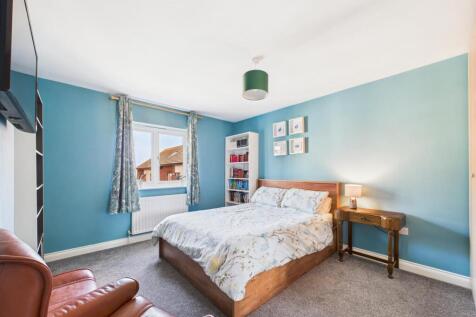 bed 3.jpg