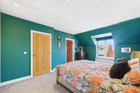 bed 1 3.jpg