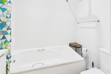 bath 2.jpg