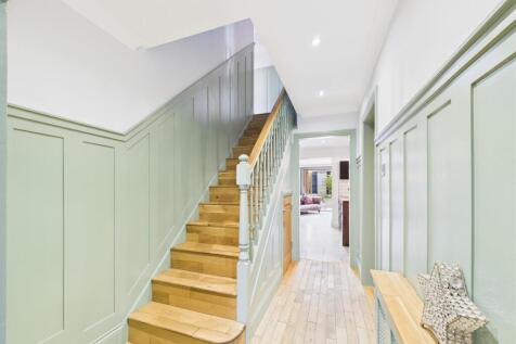hallway.jpg