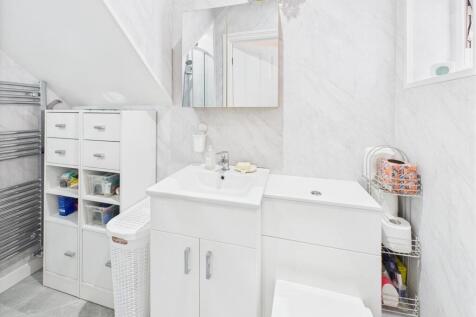 shower 2.jpg