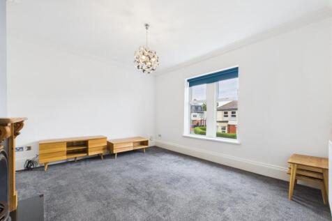 lounge 1.jpg
