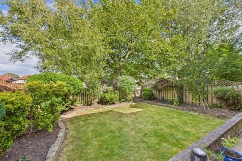 garden 2.jpg