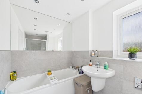 Bath 2.jpg
