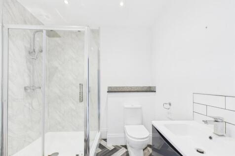 shower 2.jpg