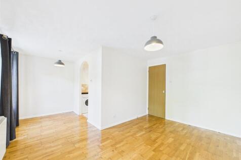 lounge 4.jpg