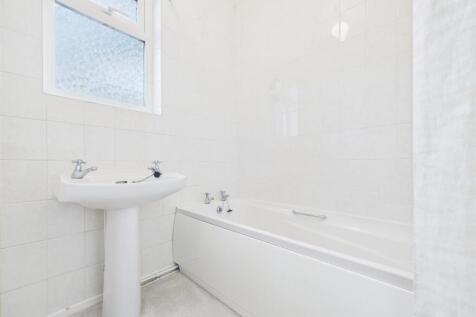 Bath 2.jpg