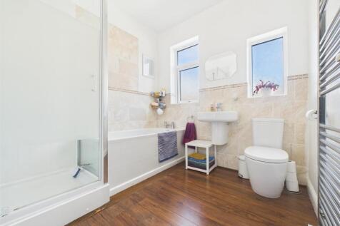Bath 1.jpg