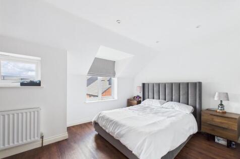 bed 1.jpg