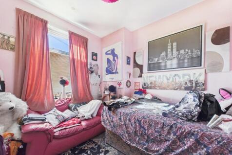 bed 4.jpg