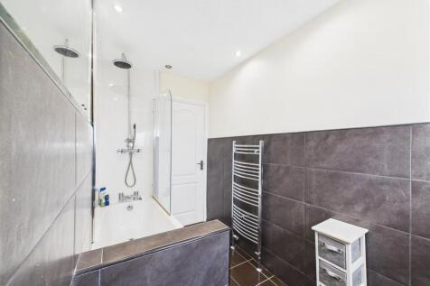 Bath 2.jpg