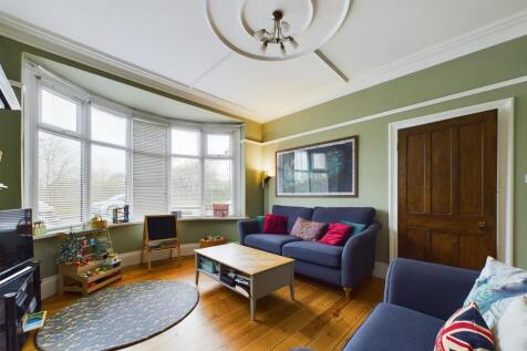 lounge 2.jpg