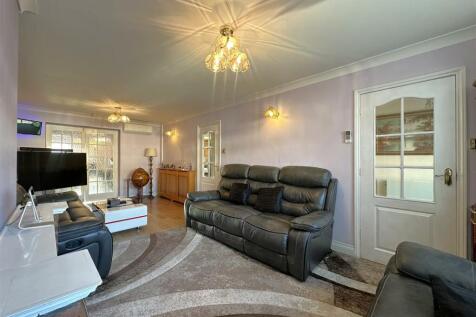 THROUGH LOUNGE