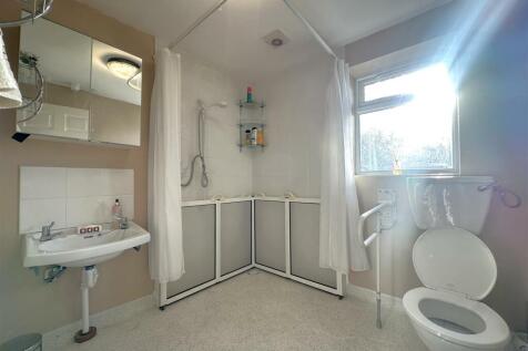 WET ROOM