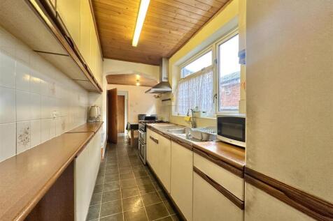 EXTENDED KITCHEN/DINER