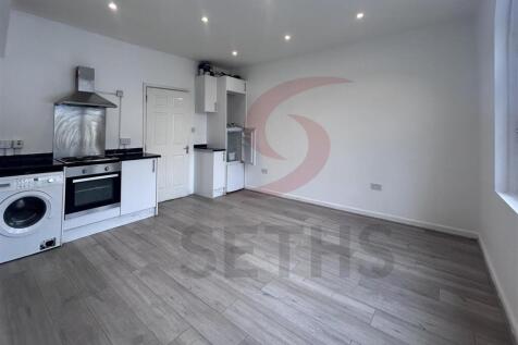 Lounge/Kitchen
