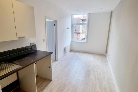 Lounge/Kitchen