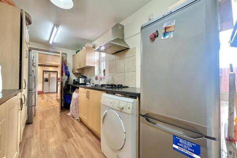 EXTENDED SECOND KITCHEN