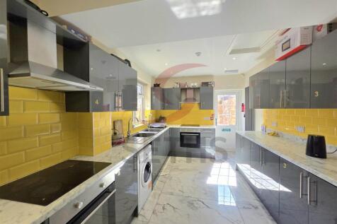 Communal Kitchen