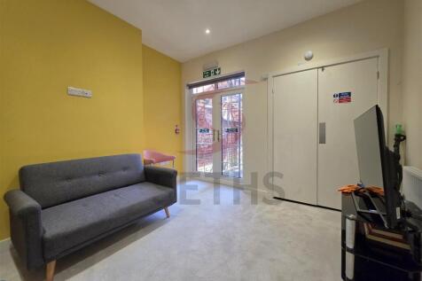 Communal Lounge