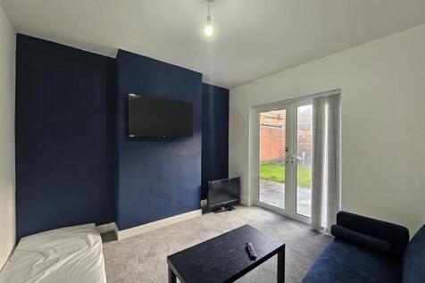 Communal Lounge