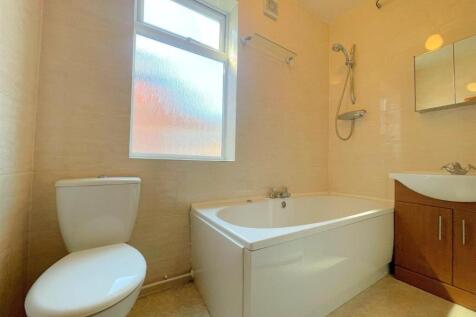 Upstairs bathroom